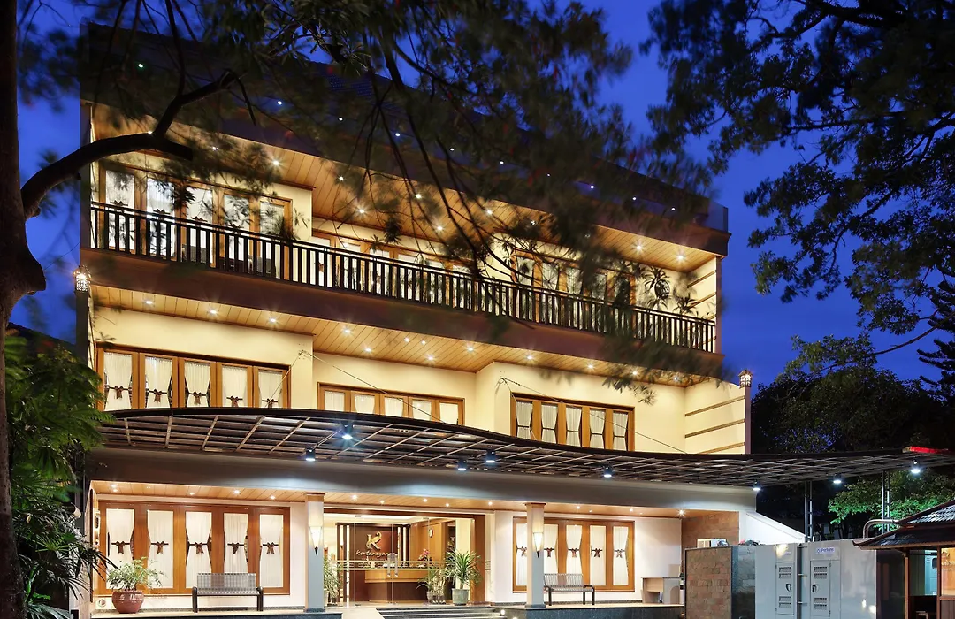 Kertanegara Premium Guest House-1