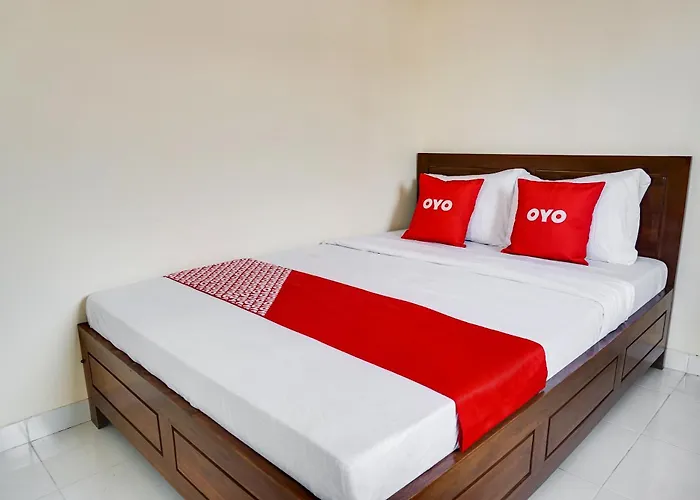 Hotel Oyo Life 91569 Omah Wijaya Kusuma Syariah Malang